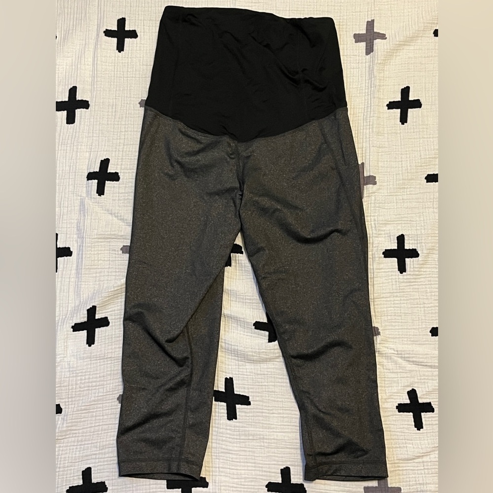 Isabel Maternity Work Out Exercise Legging Capris Gray sz M